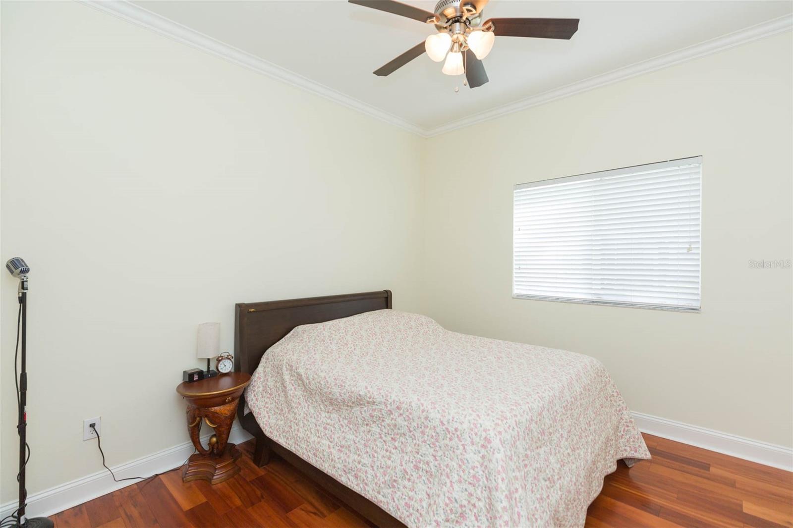 Image 37 of 65 For 18111 Diamond Cove Court