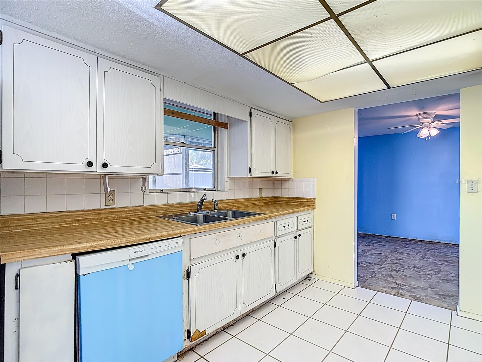 Image 17 of 45 For 6250 7th Avenue