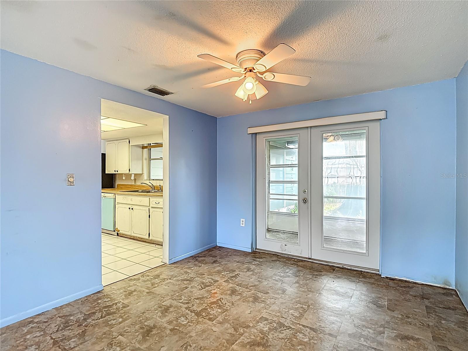 Image 5 of 45 For 6250 7th Avenue