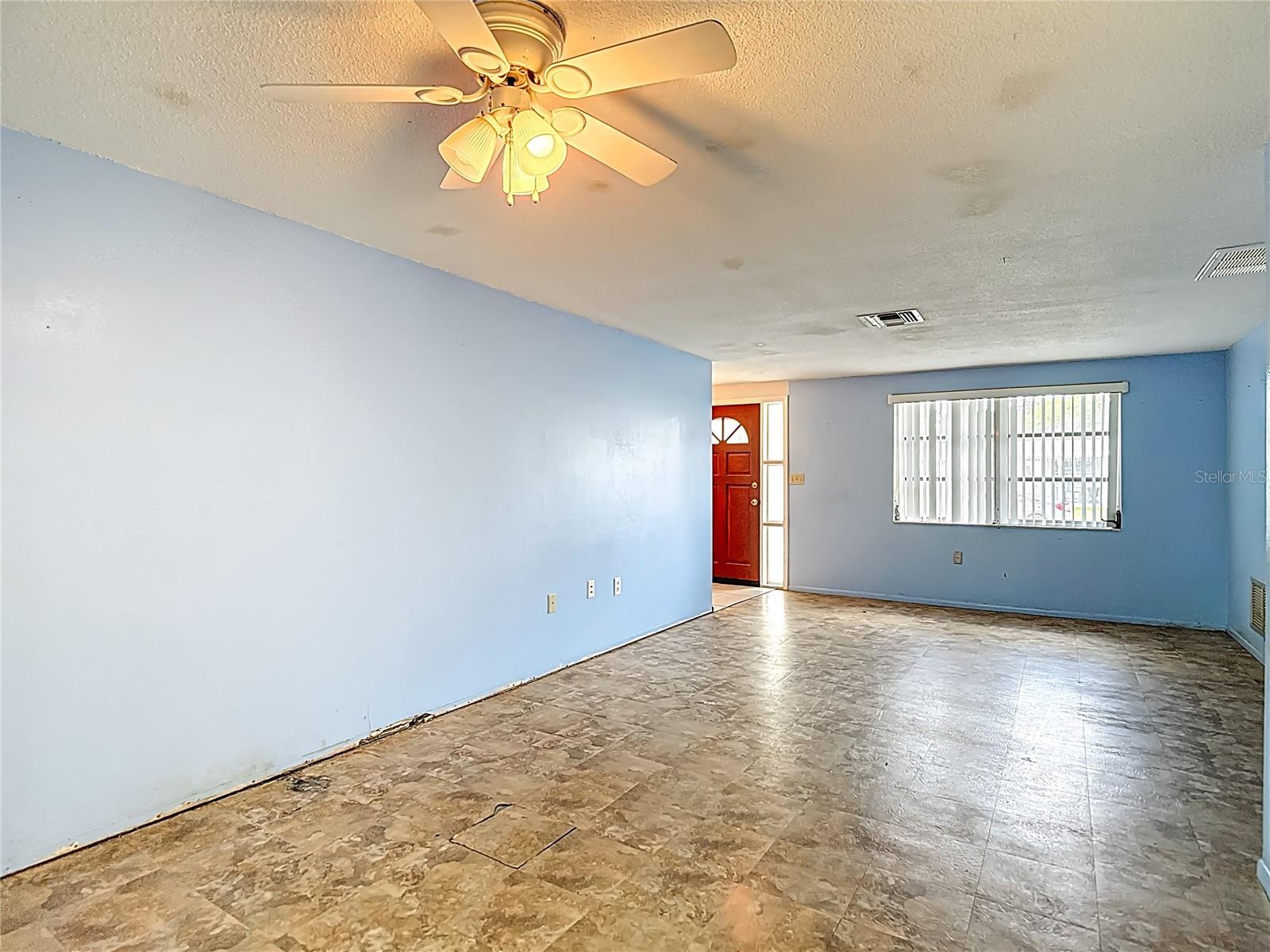 Image 7 of 45 For 6250 7th Avenue