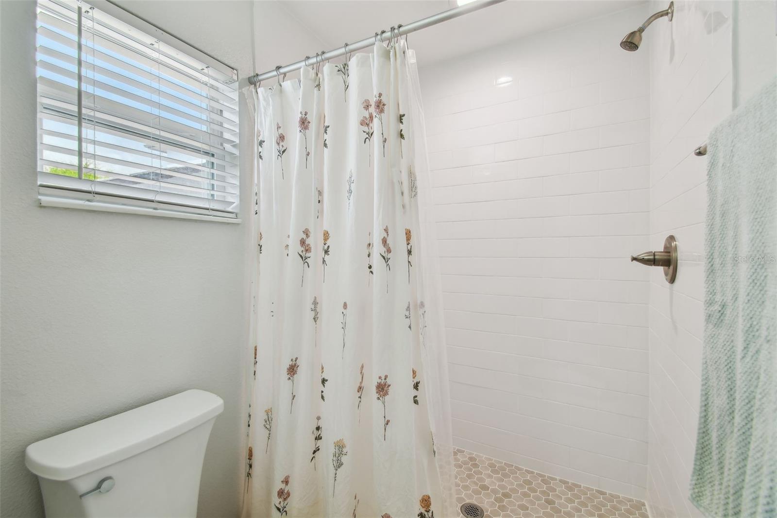 Image 30 of 35 For 204 Tampania Avenue