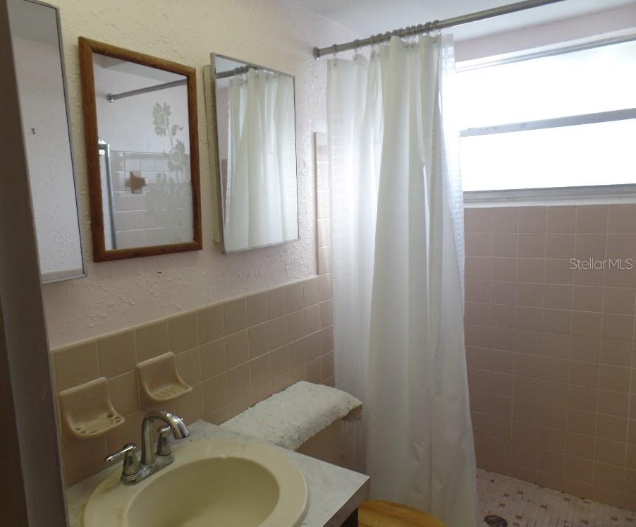 Image 19 of 24 For 7534 Betula Drive