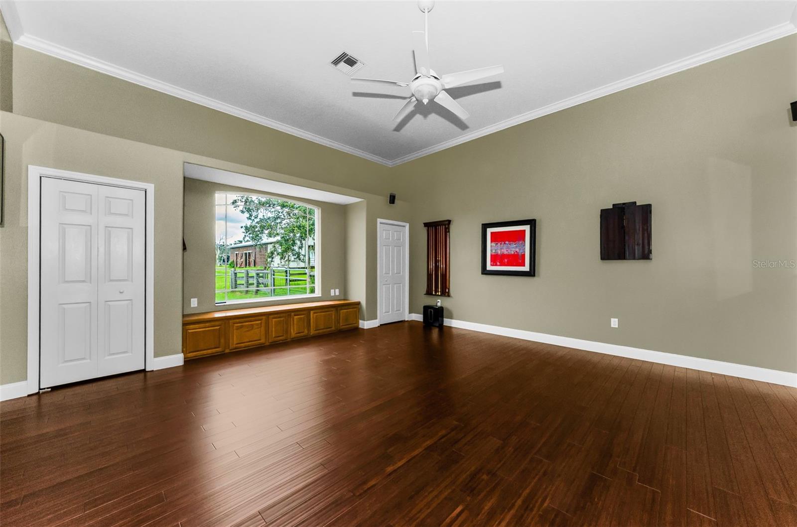 Image 38 of 95 For 22327 Mizell Road