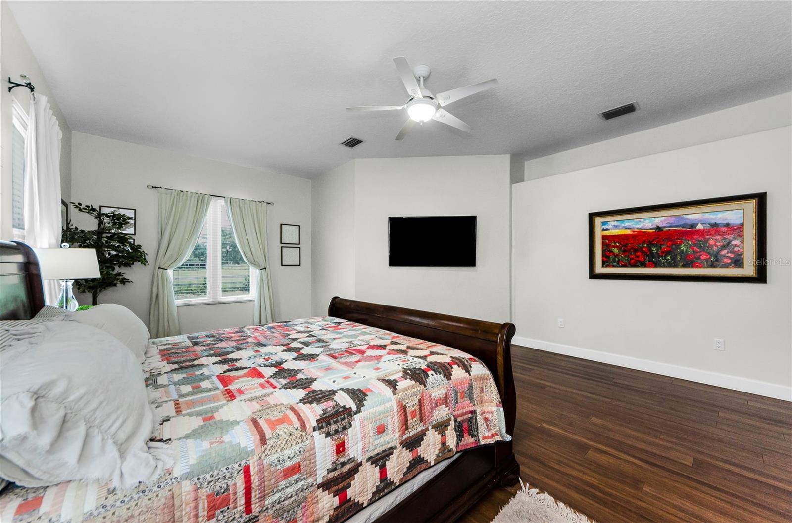 Image 43 of 95 For 22327 Mizell Road
