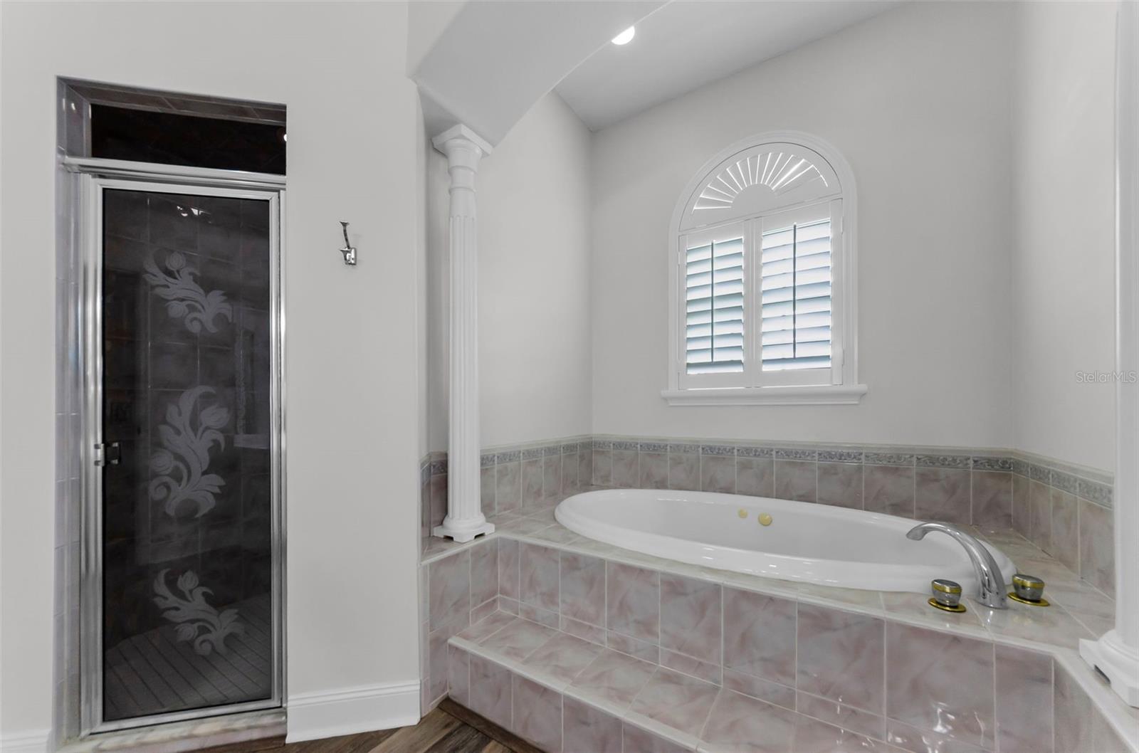 Image 46 of 95 For 22327 Mizell Road