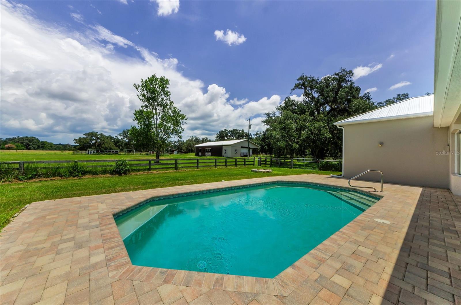 Image 59 of 95 For 22327 Mizell Road