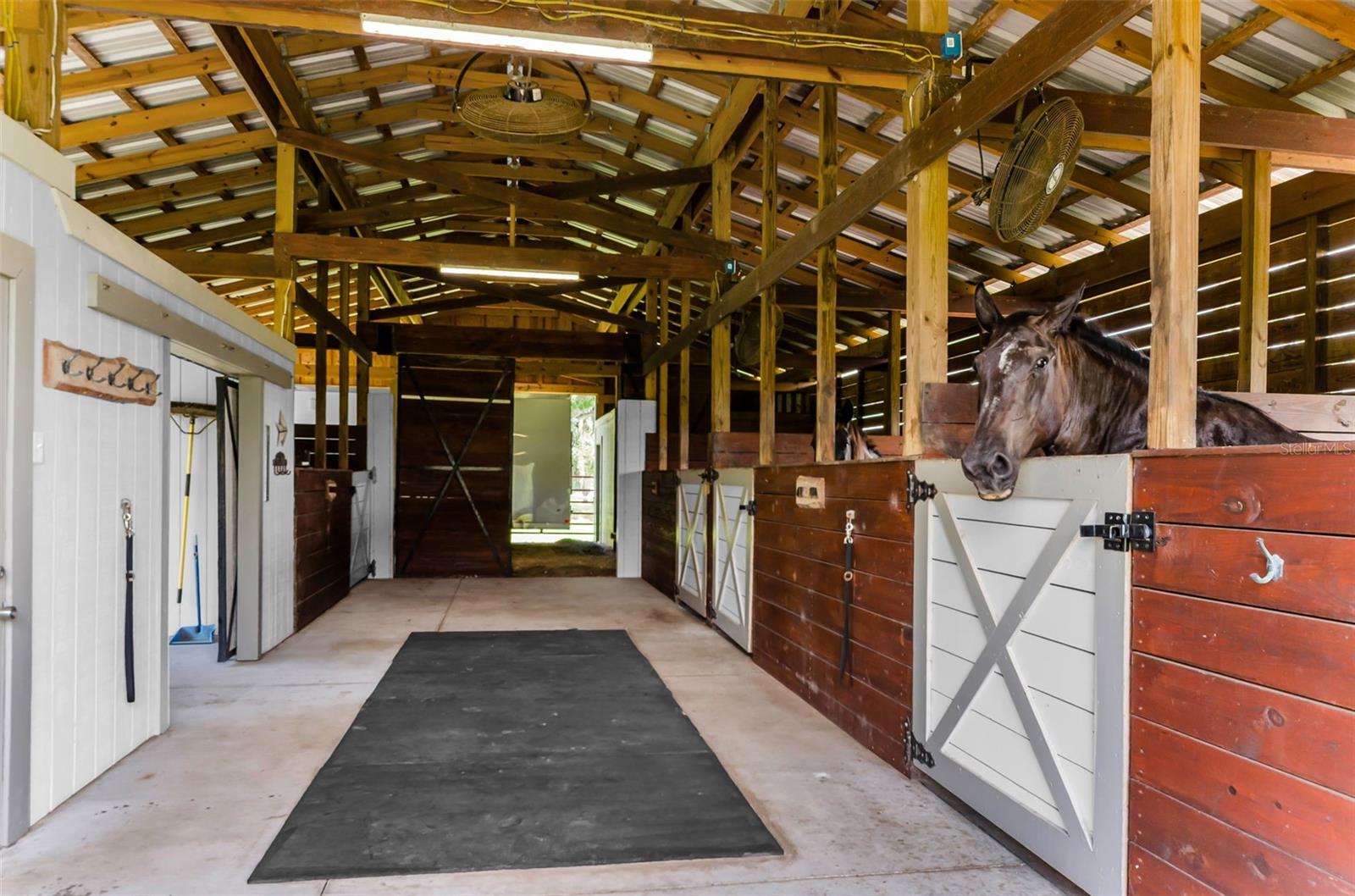 Image 71 of 95 For 22327 Mizell Road