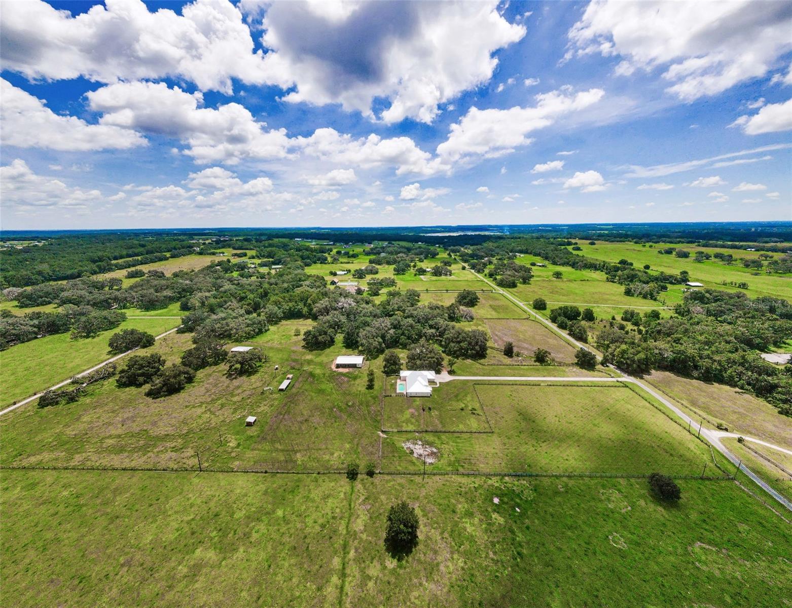 Image 82 of 95 For 22327 Mizell Road