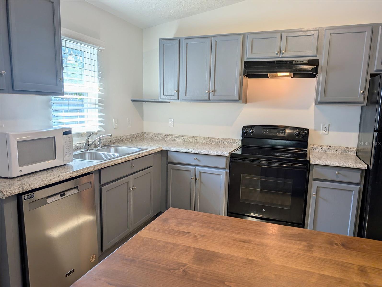 Image 12 of 28 For 3770 44th Avenue N