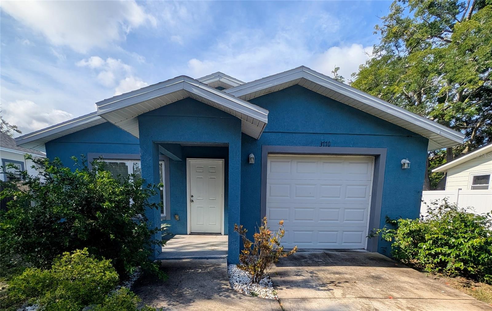 Image 4 of 28 For 3770 44th Avenue N