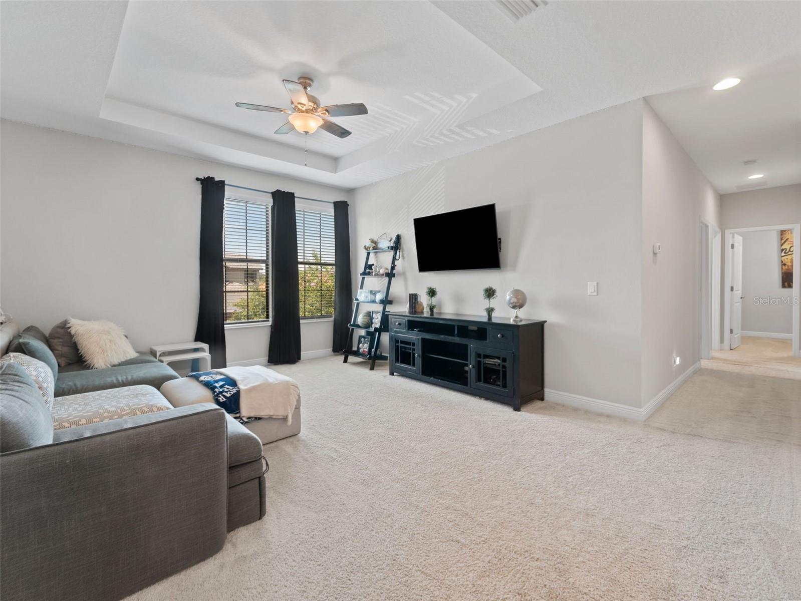 Image 19 of 41 For 5116 Lakecastle Drive