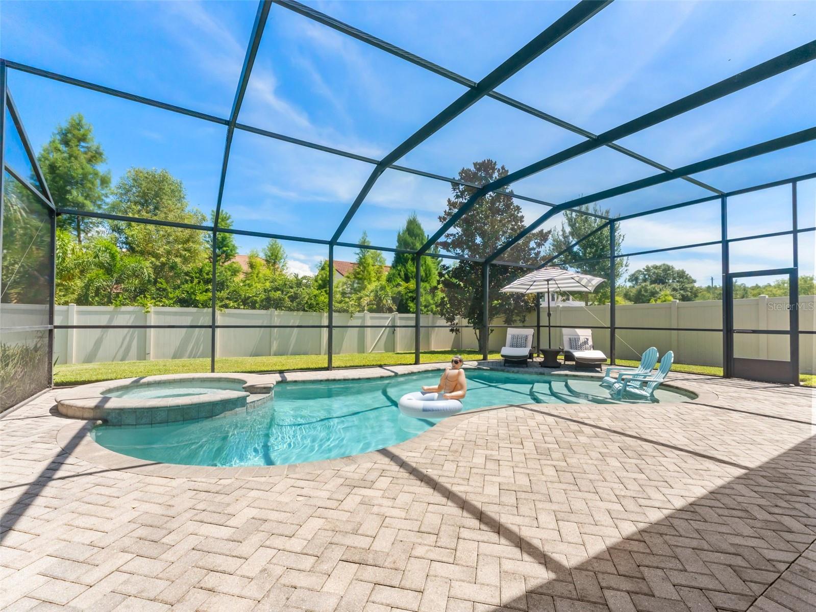 Image 30 of 41 For 5116 Lakecastle Drive