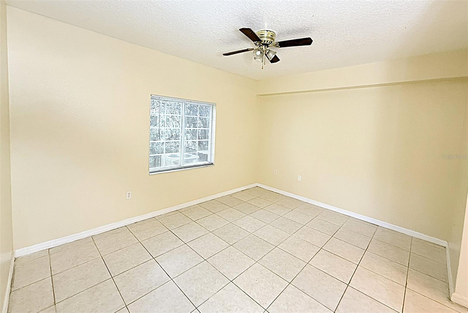 Image 12 of 34 For 6448 Cypressdale Drive 101