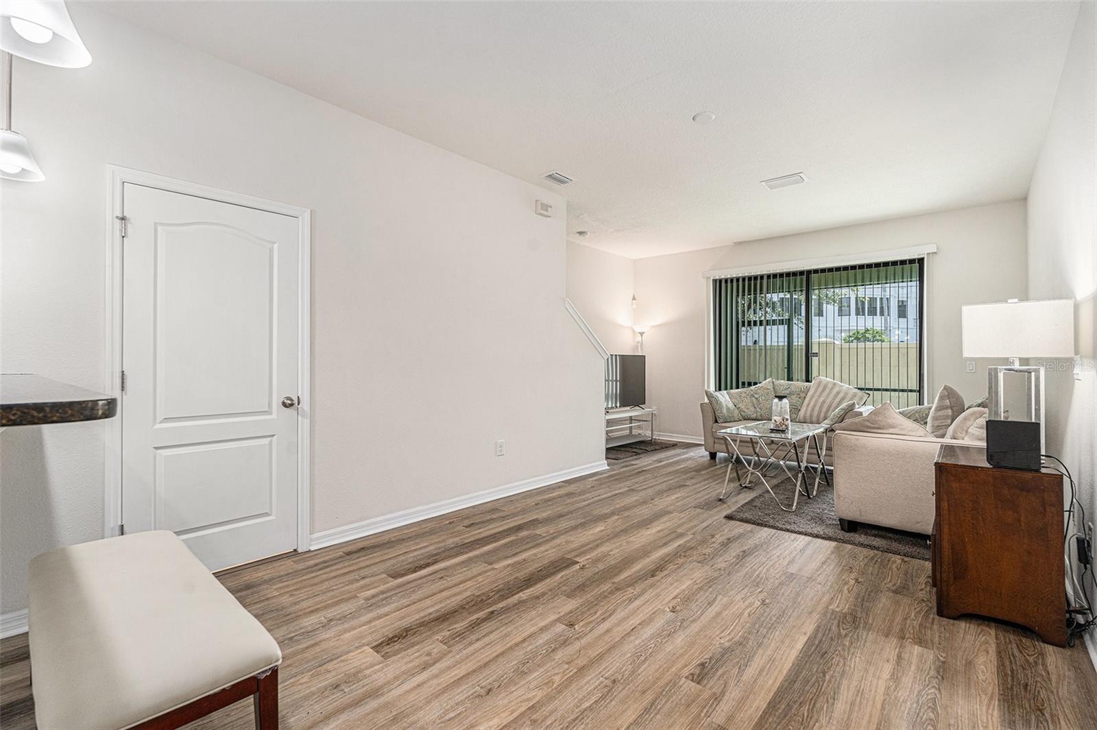 Image 3 of 33 For 5231 Bay Isle Circle