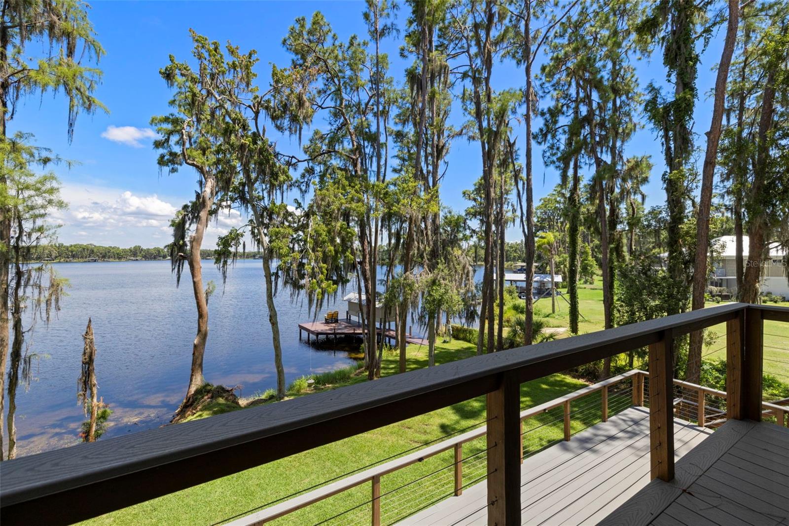 Listing photo id 19 for 14412 Wadsworth Drive
