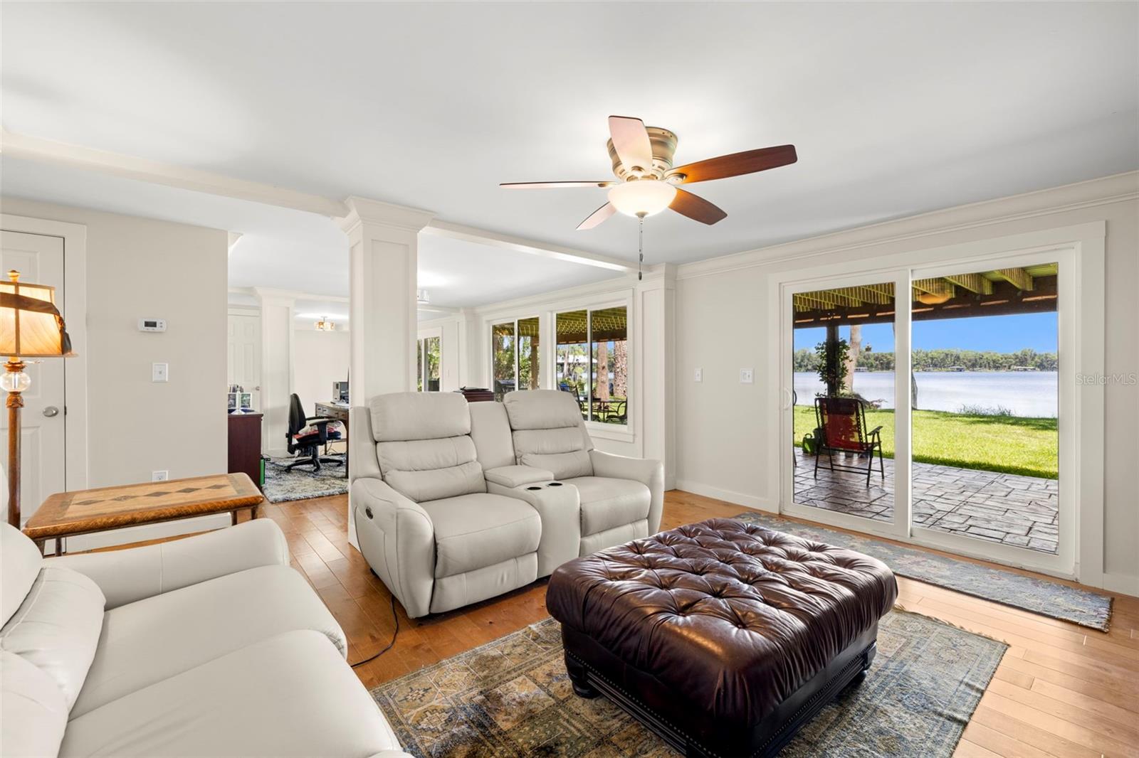 Listing photo id 21 for 14412 Wadsworth Drive