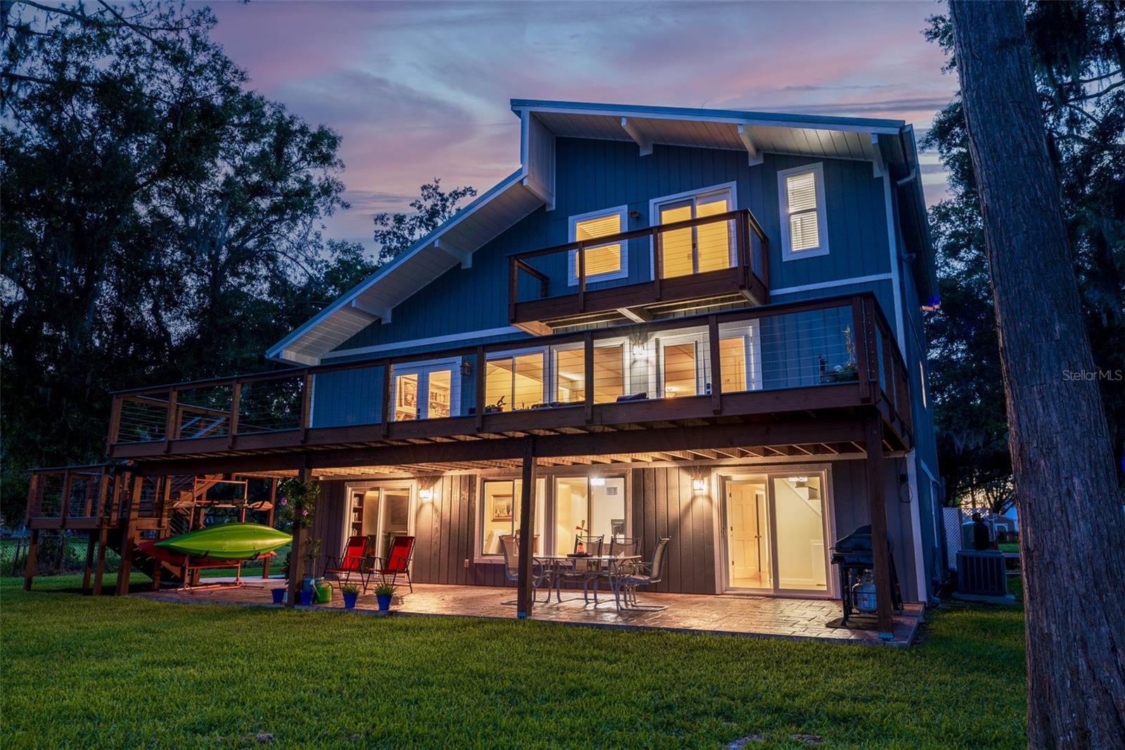 Listing photo id 34 for 14412 Wadsworth Drive