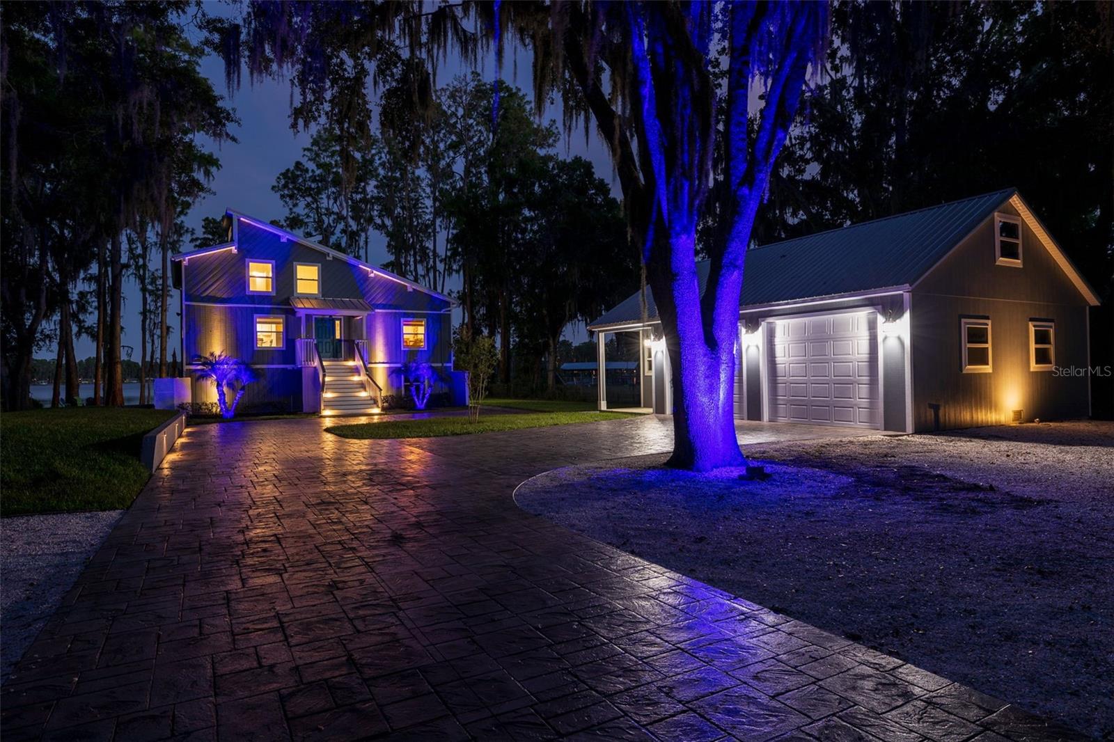 Listing photo id 36 for 14412 Wadsworth Drive