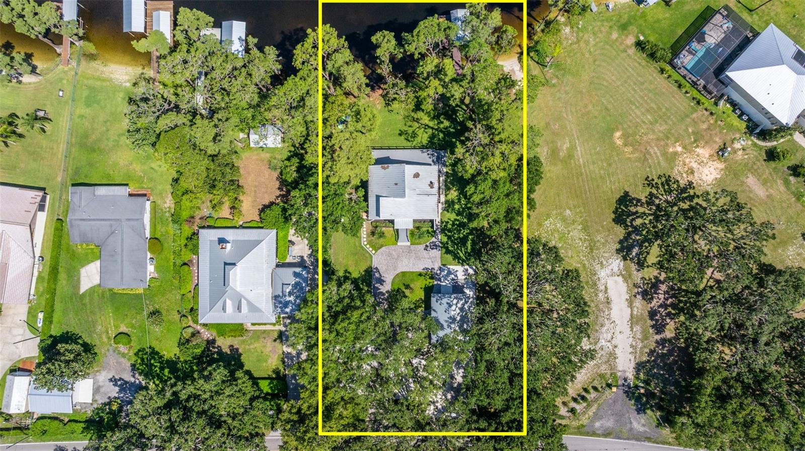 Listing photo id 40 for 14412 Wadsworth Drive
