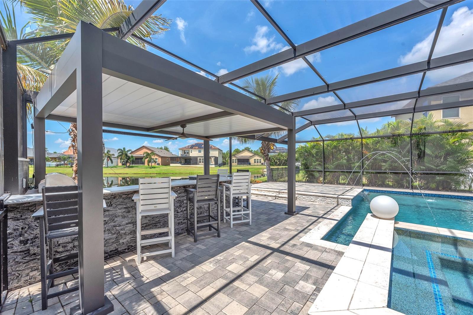 Listing photo id 40 for 11831 Cross Vine Drive