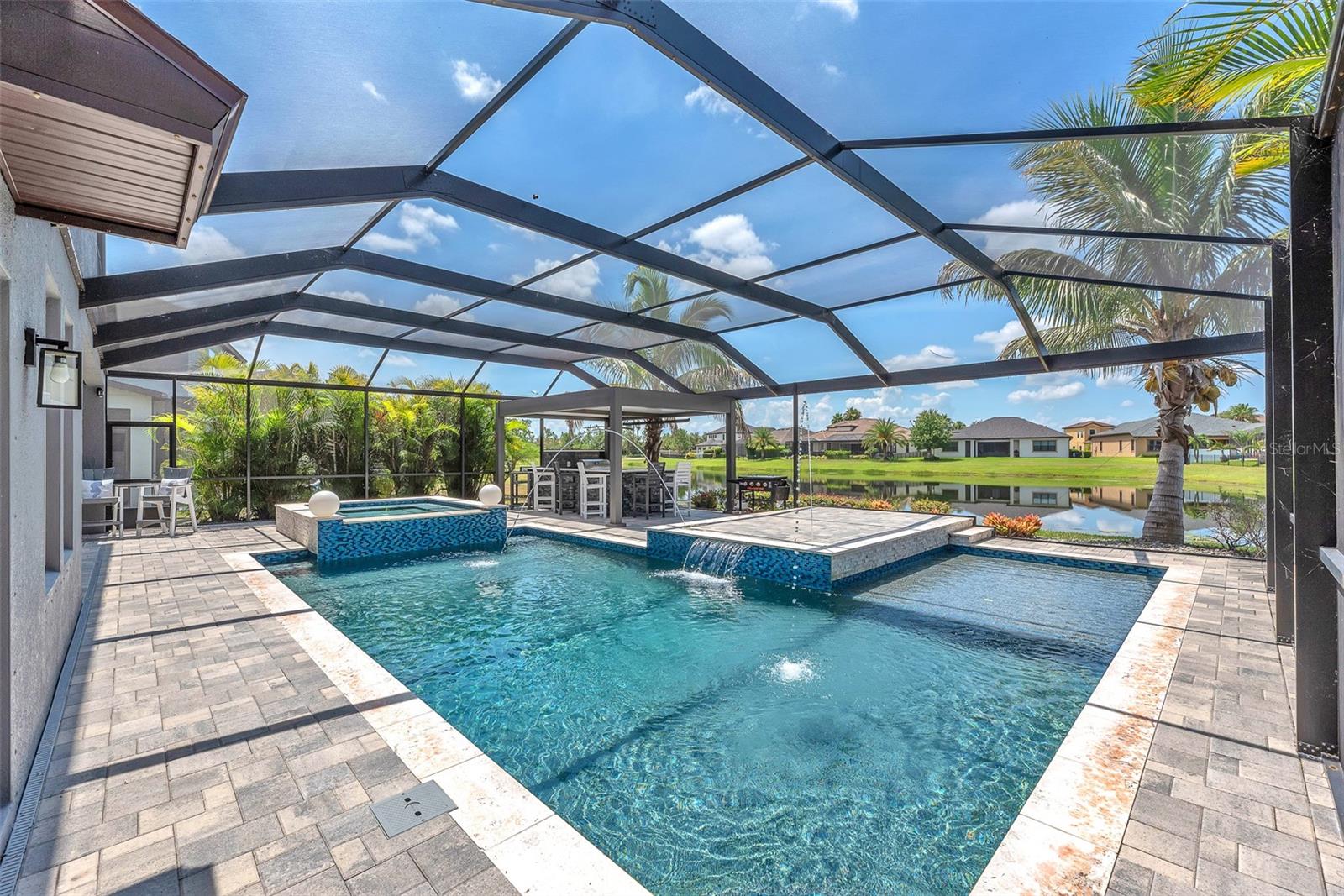 Listing photo id 45 for 11831 Cross Vine Drive