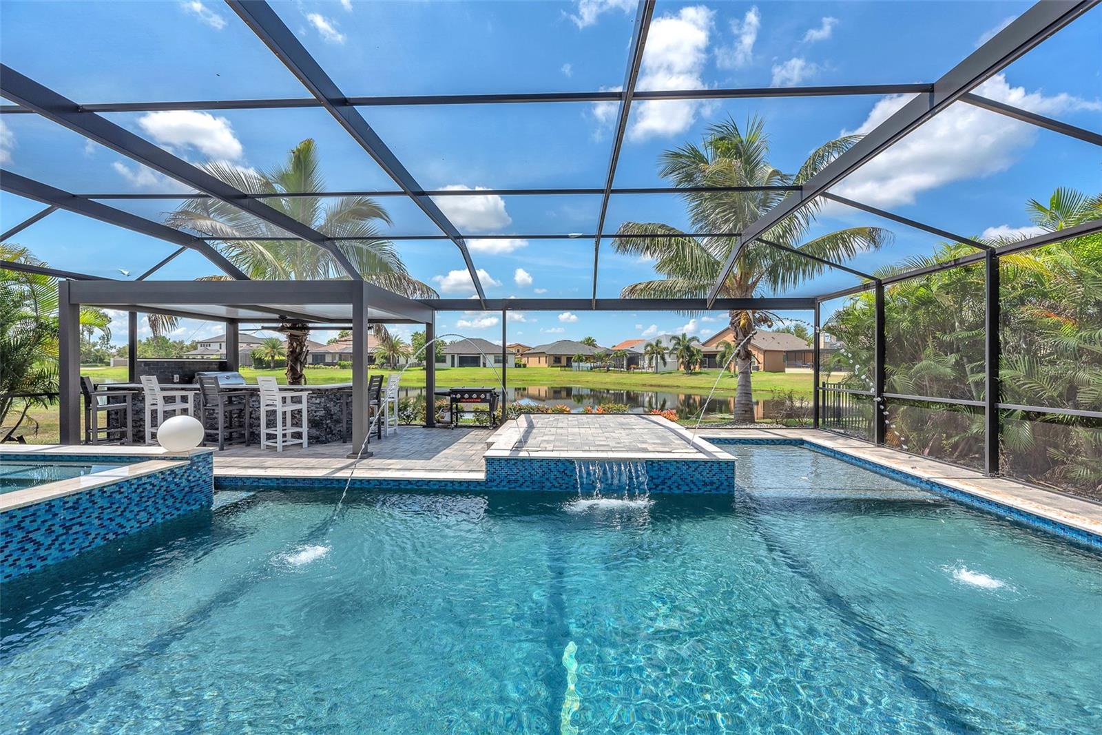 Listing photo id 47 for 11831 Cross Vine Drive