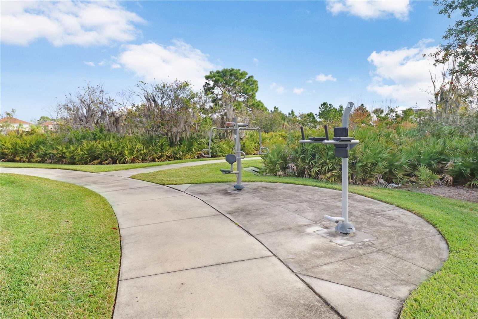 Listing photo id 65 for 11831 Cross Vine Drive