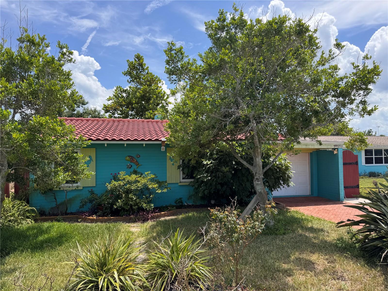 Image 16 of 18 For 32 Palm Drive
