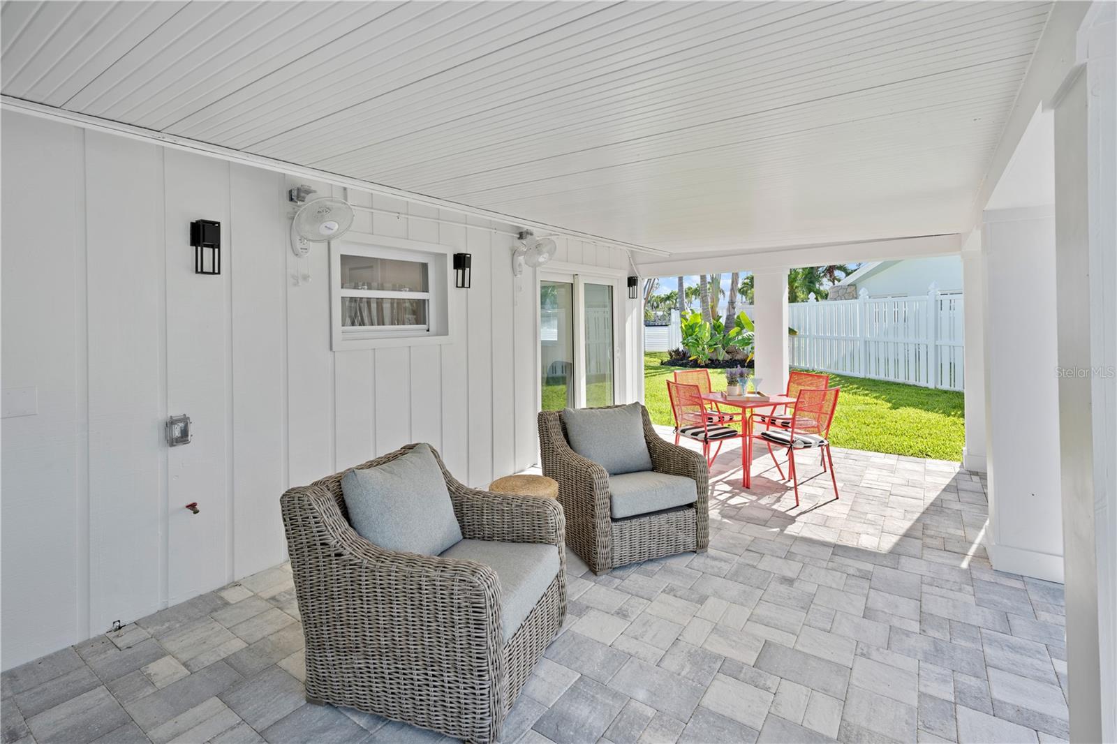 Listing photo id 8 for 24 Marina Terrace