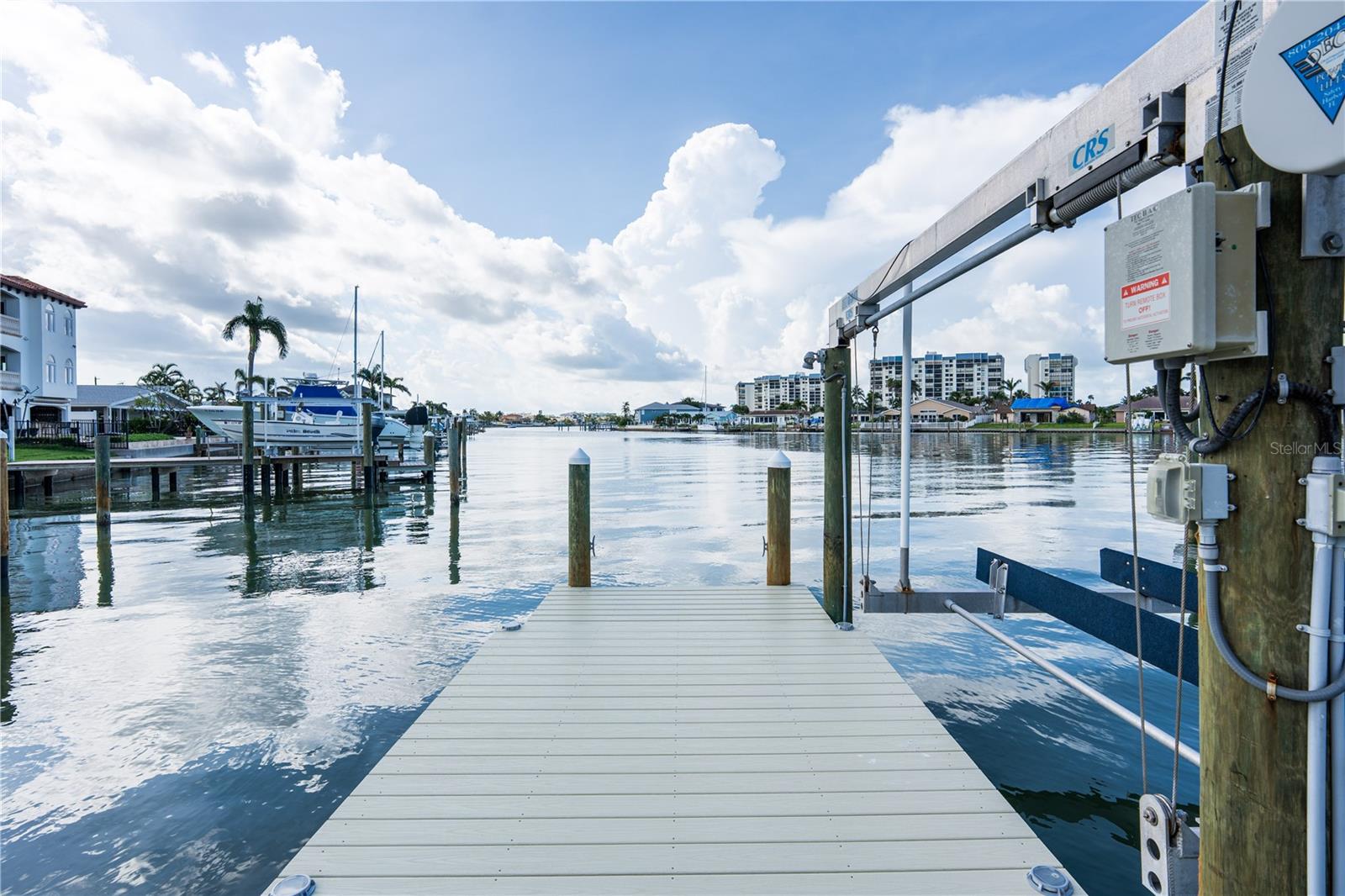 Listing photo id 15 for 24 Marina Terrace