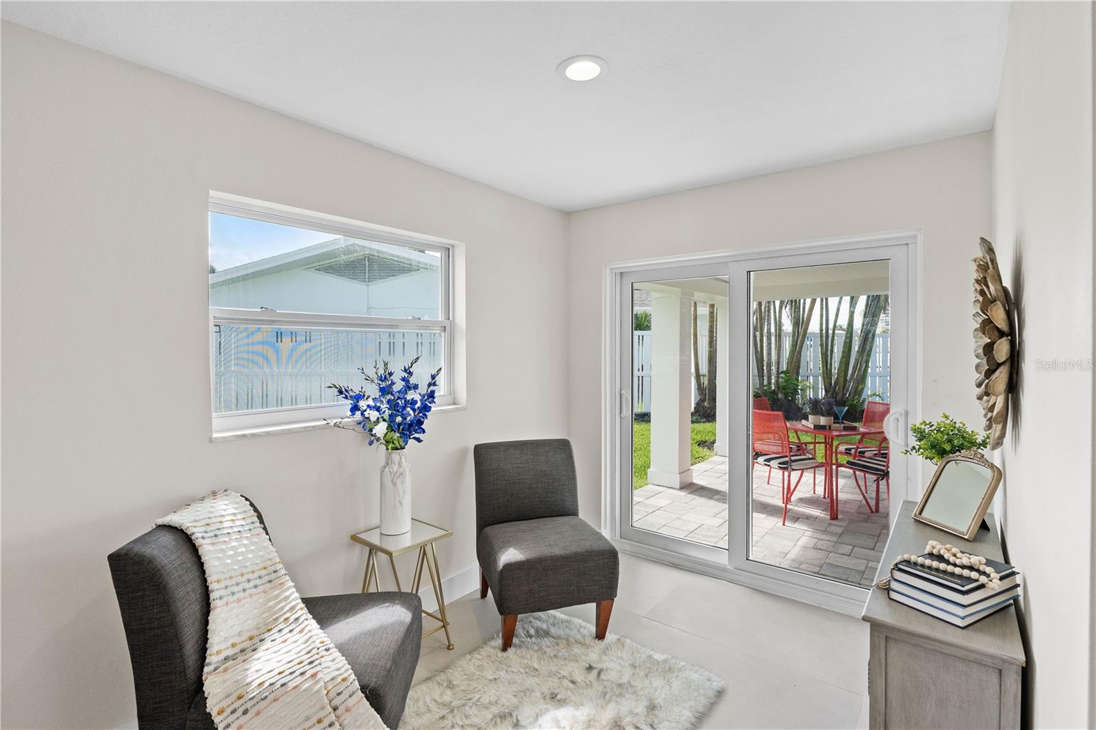 Listing photo id 19 for 24 Marina Terrace