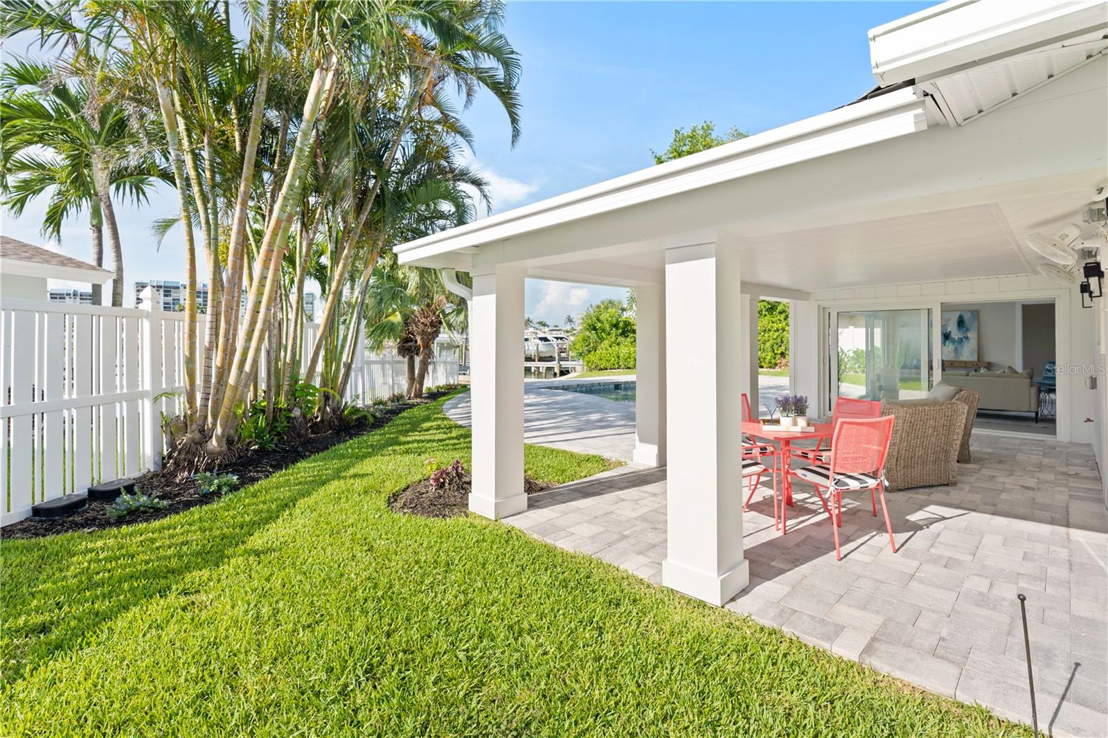 Listing photo id 22 for 24 Marina Terrace