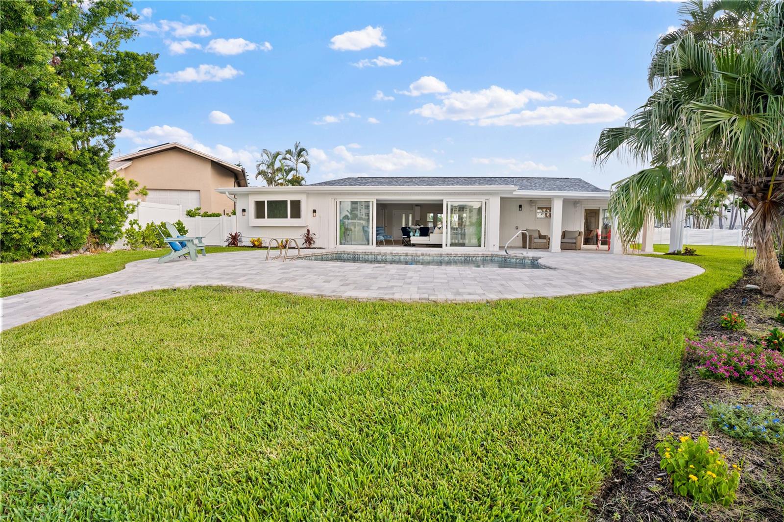 Listing photo id 1 for 24 Marina Terrace