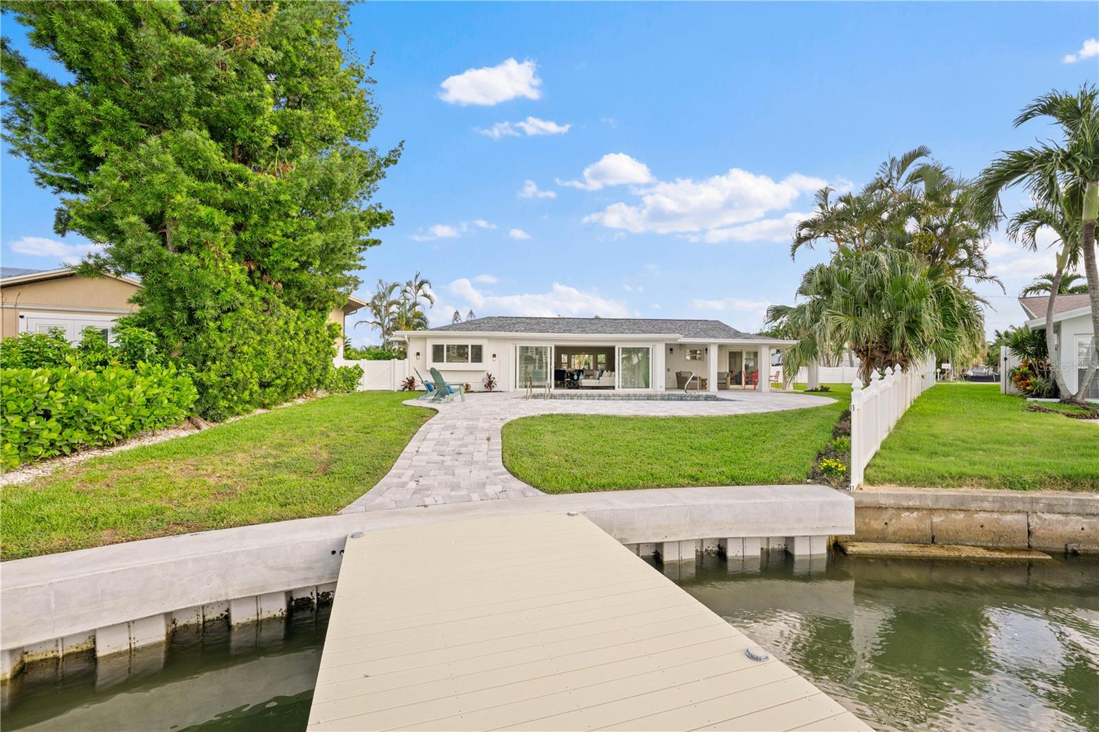 Listing photo id 34 for 24 Marina Terrace