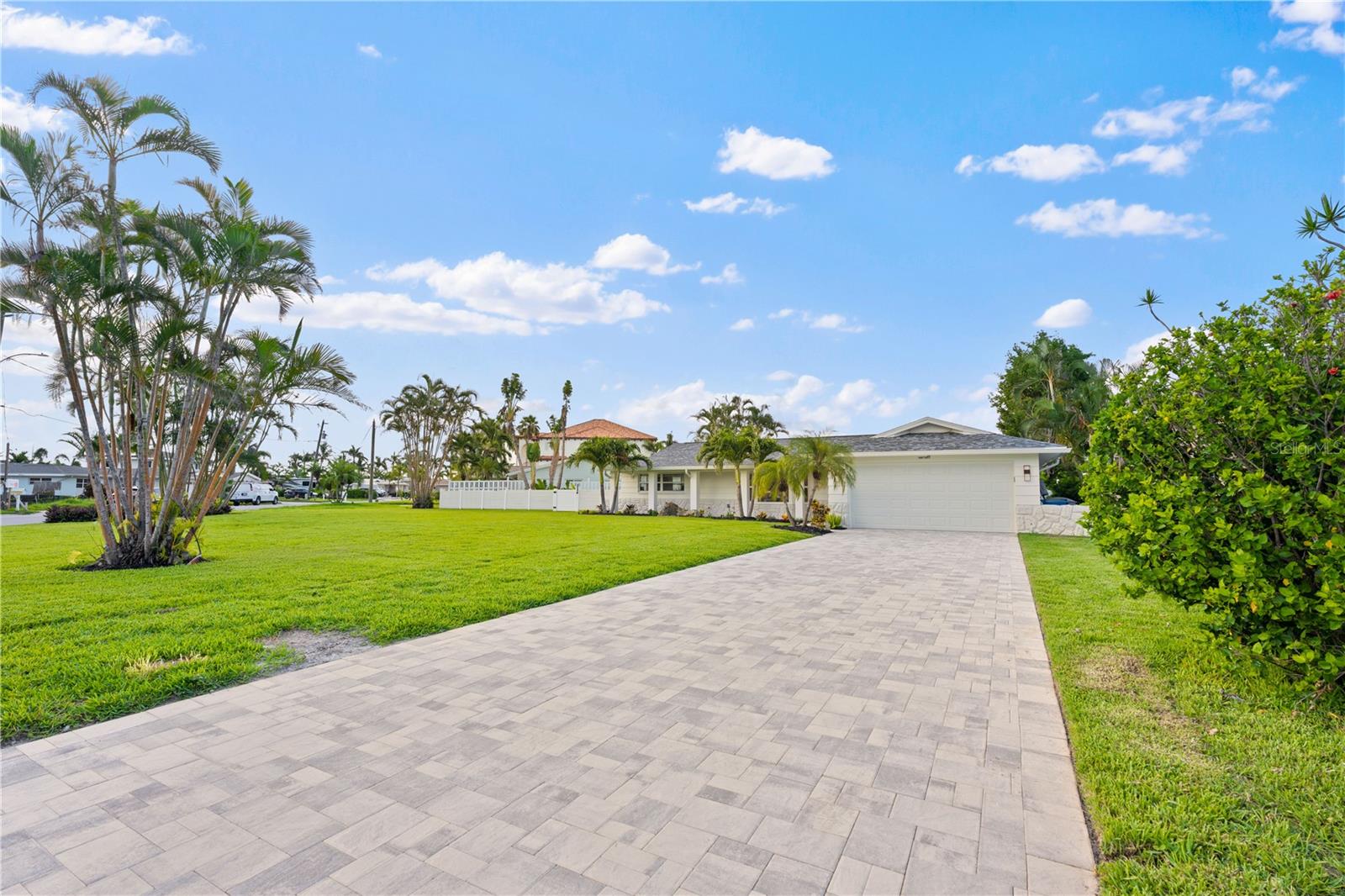 Listing photo id 36 for 24 Marina Terrace