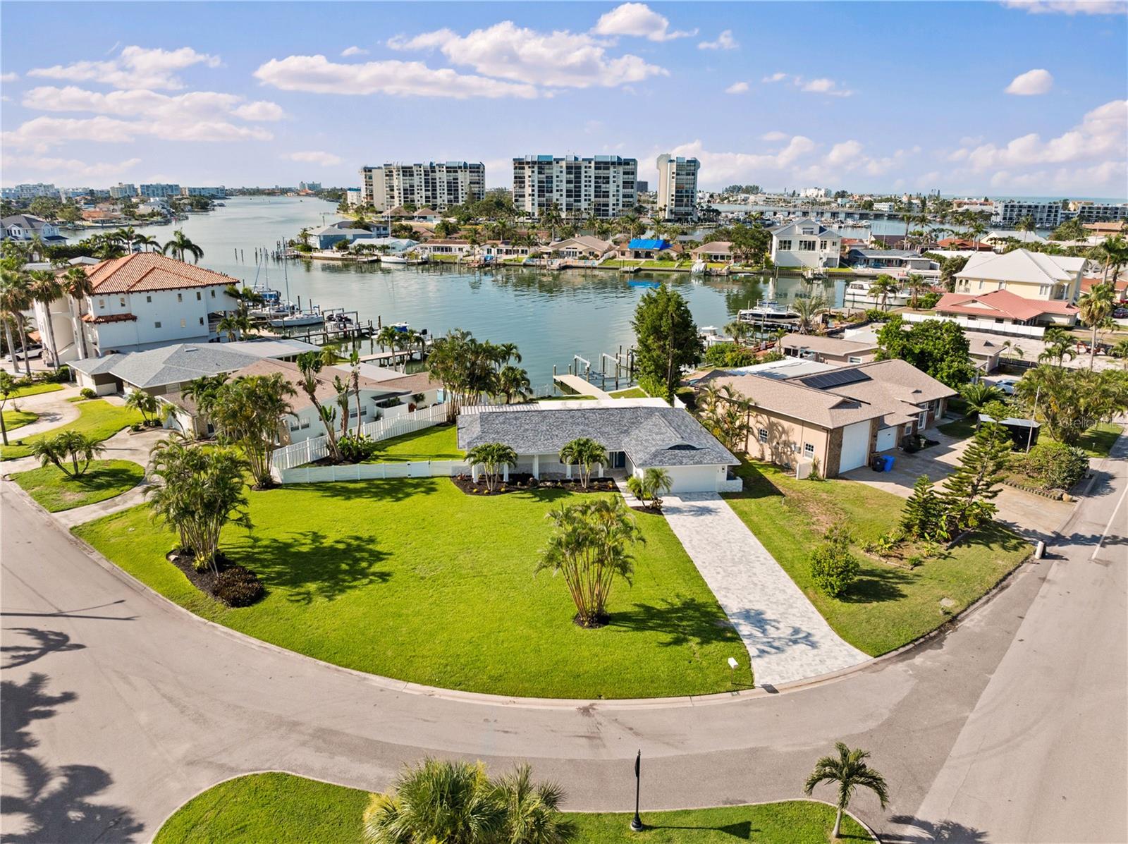 Listing photo id 37 for 24 Marina Terrace