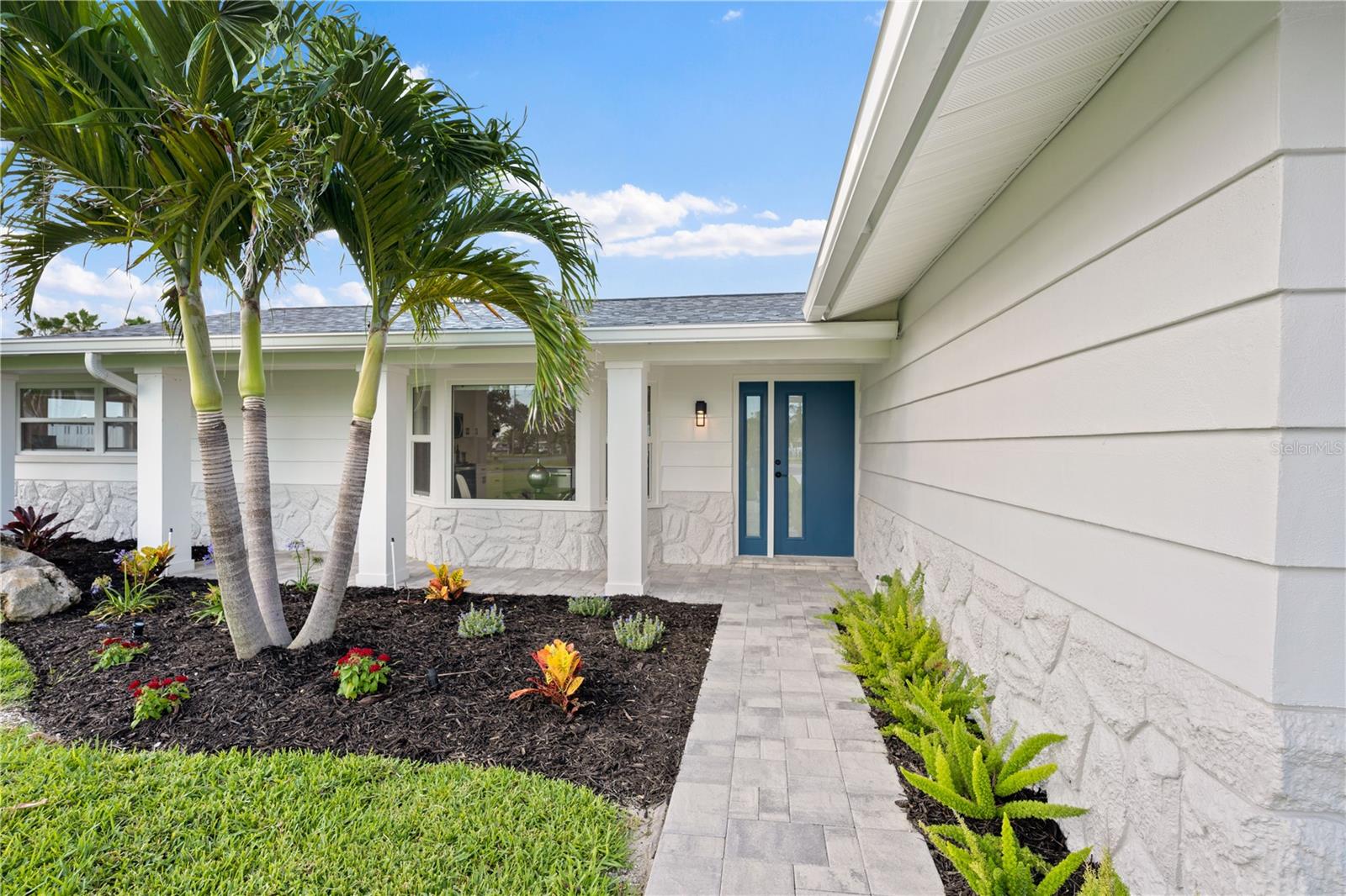 Listing photo id 2 for 24 Marina Terrace