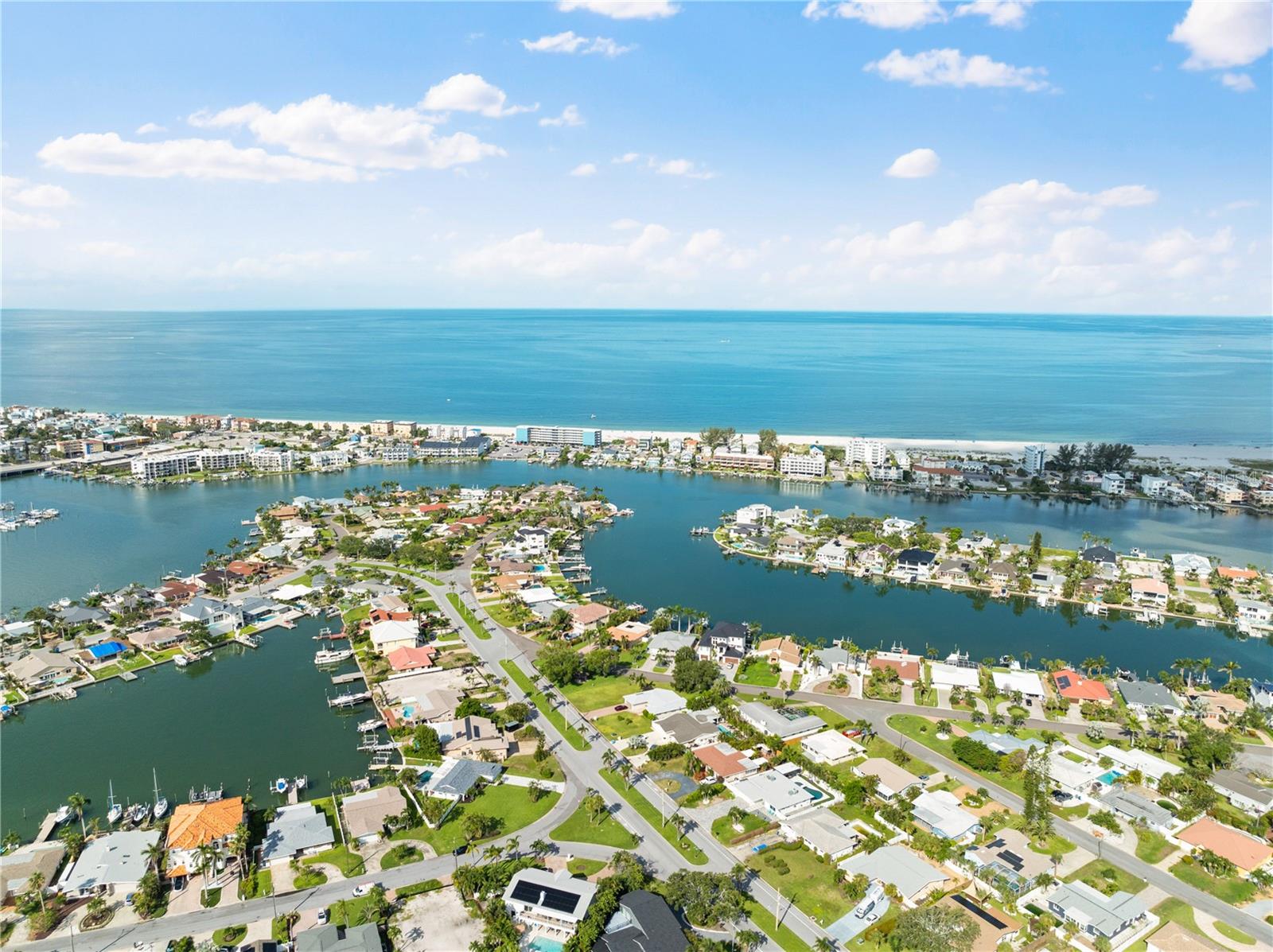 Listing photo id 40 for 24 Marina Terrace