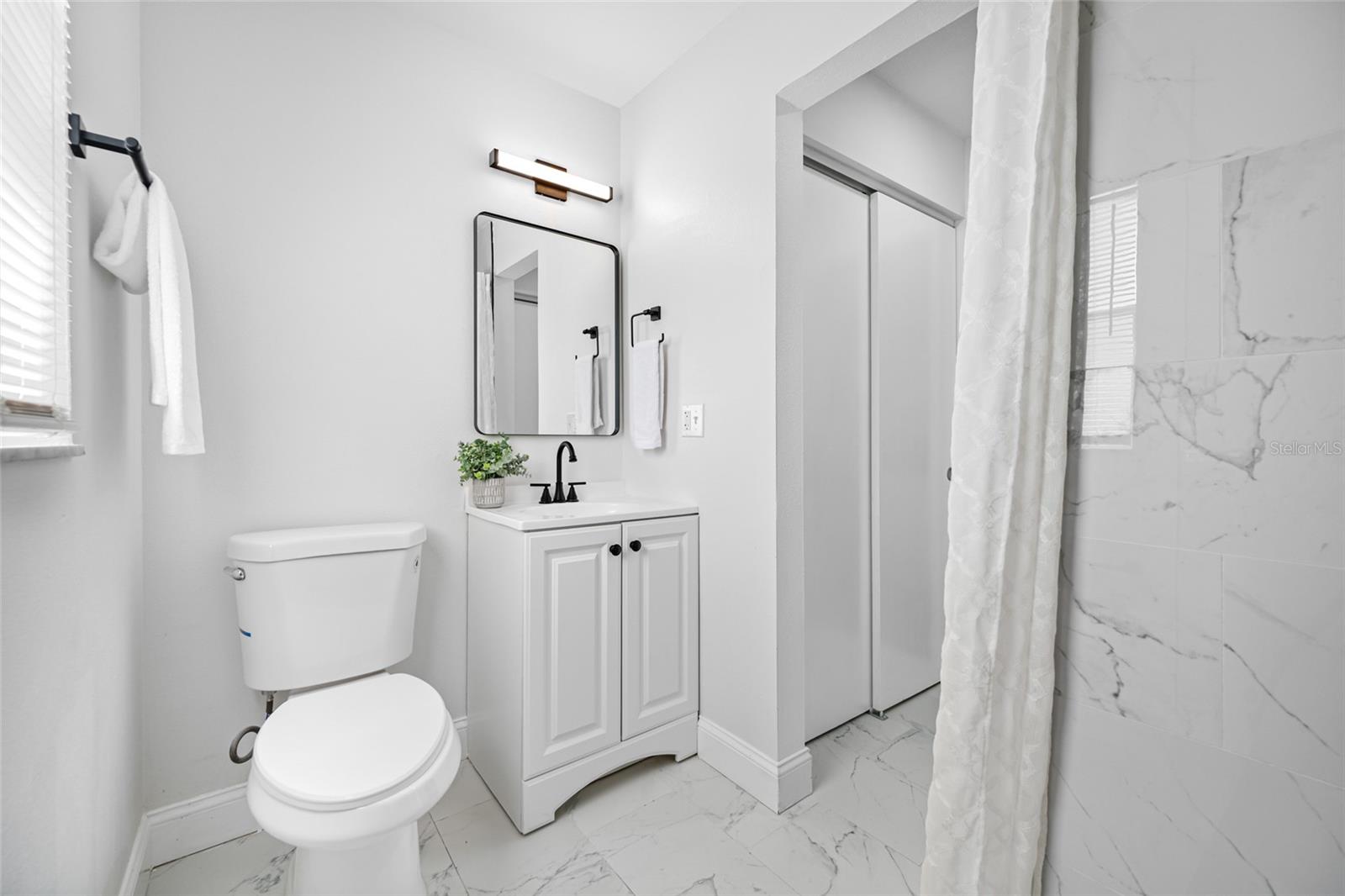 Image 33 of 69 For 12541 Montara Drive