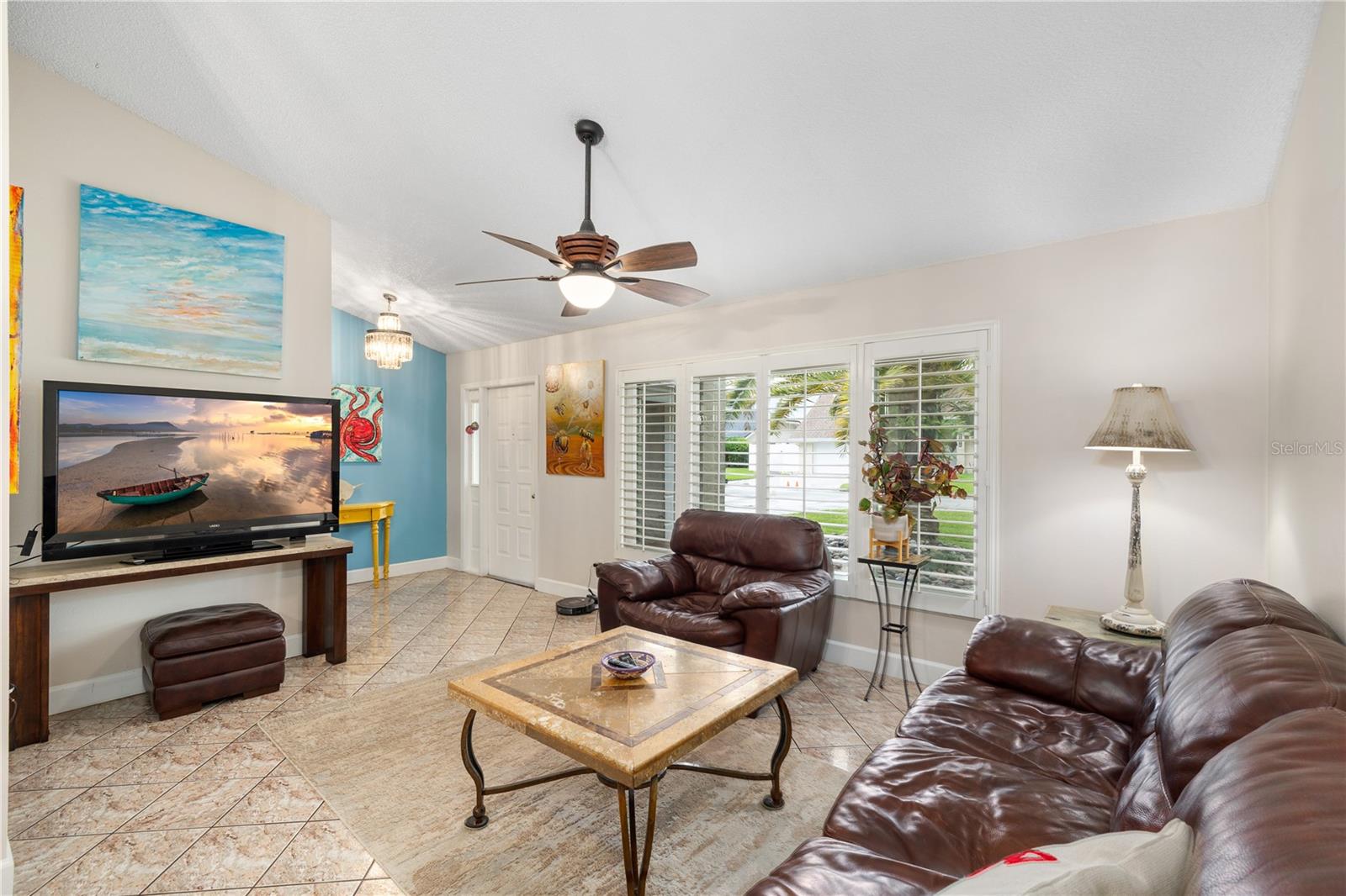 Listing photo id 2 for 8787 Glen Lakes Boulevard N