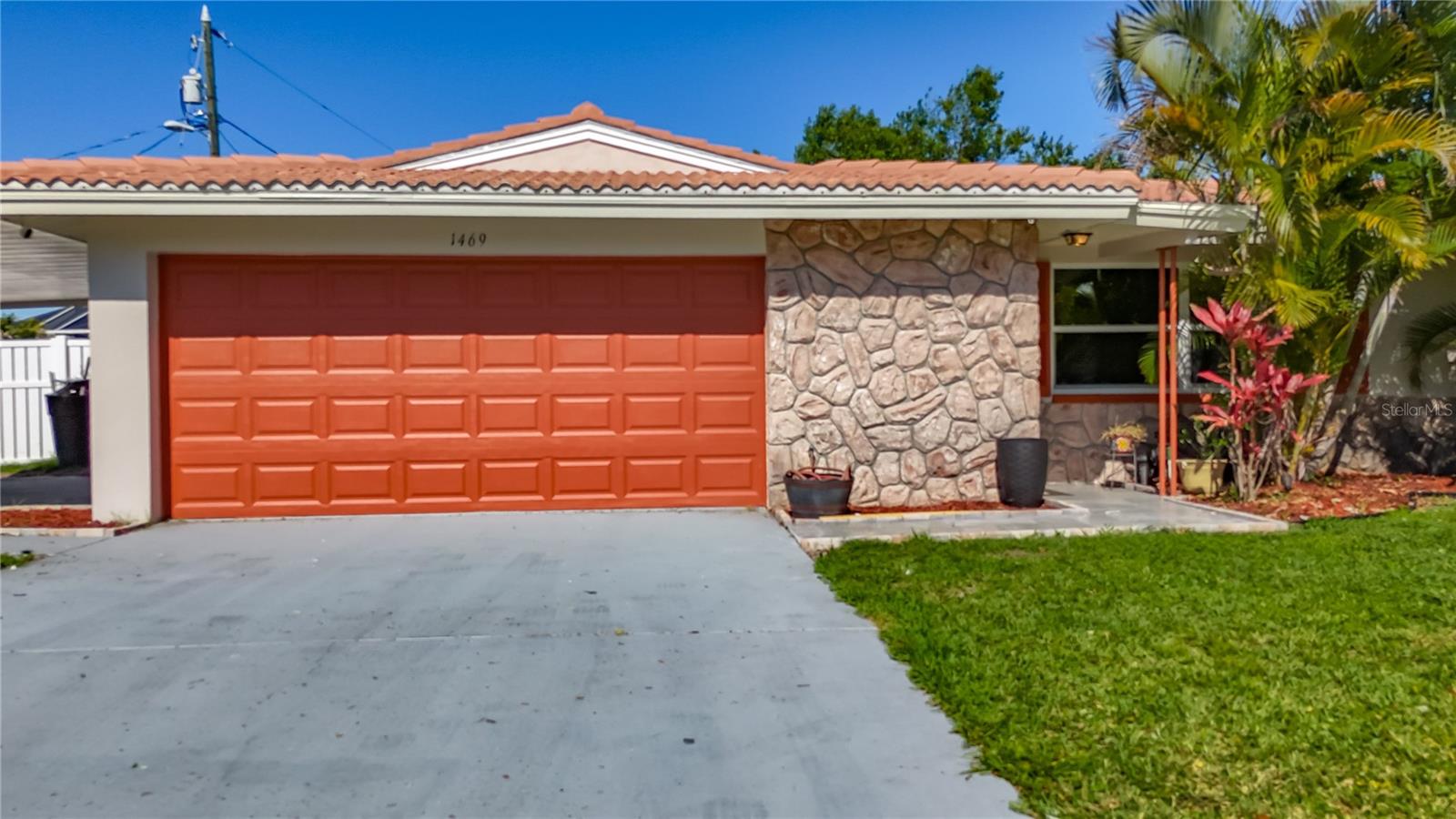 Details for 1469 Hillcrest Avenue, CLEARWATER, FL 33756