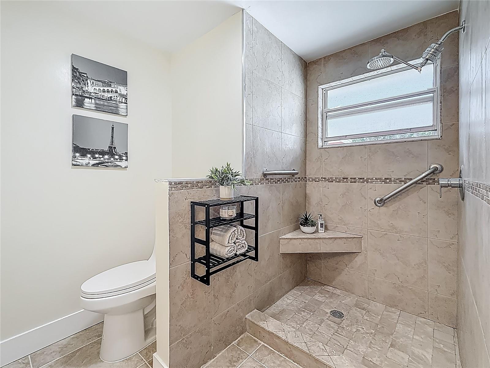 Image 40 of 49 For 1469 Hillcrest Avenue