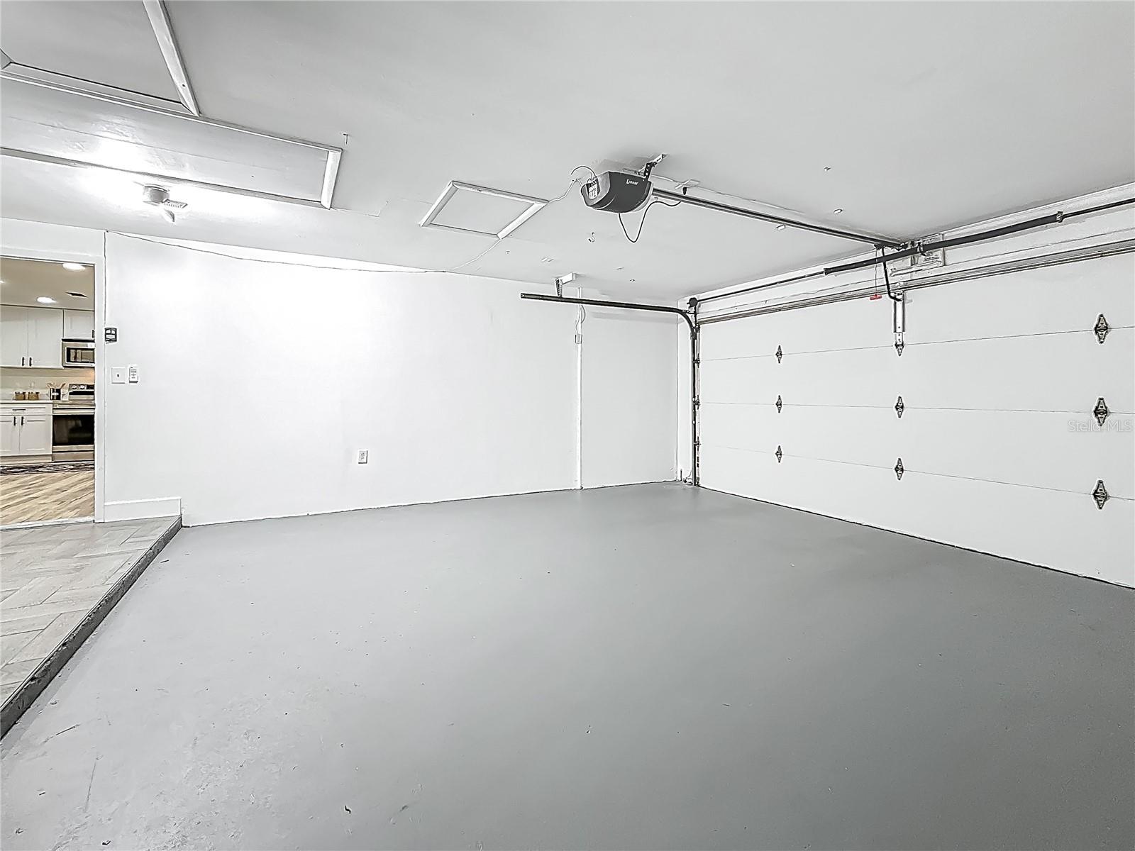 Image 45 of 49 For 1469 Hillcrest Avenue