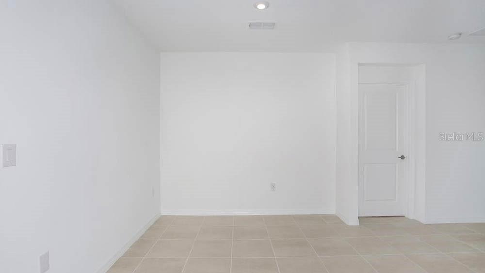 Image 15 of 28 For 2091 Babbling Brook Boulevard
