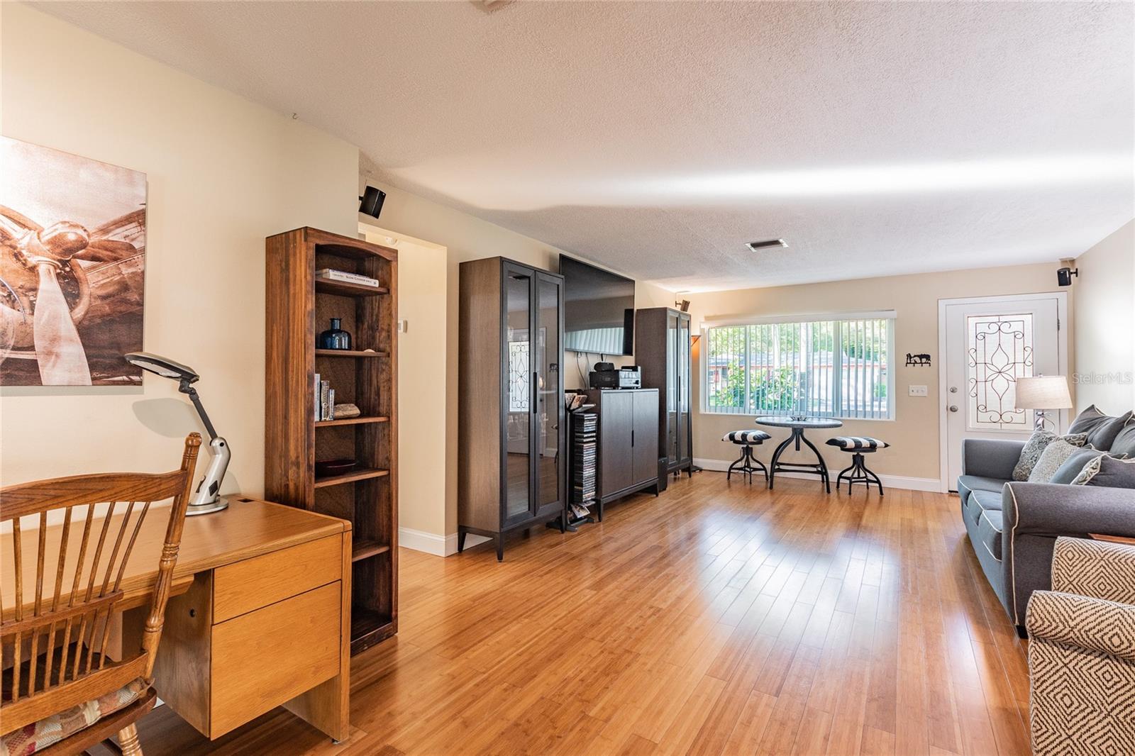 Image 10 of 34 For 2718 Keene Park Drive