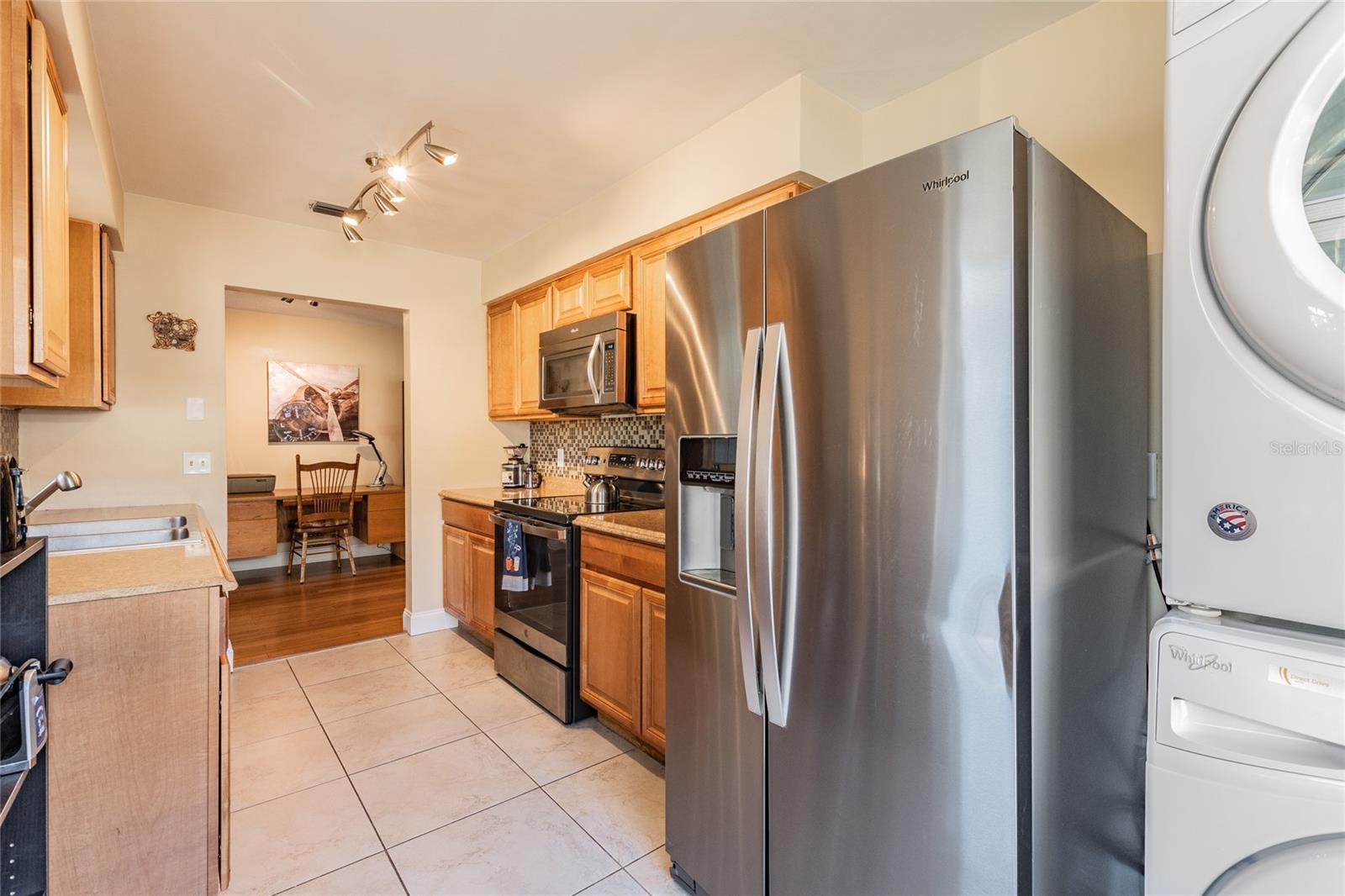 Image 12 of 34 For 2718 Keene Park Drive