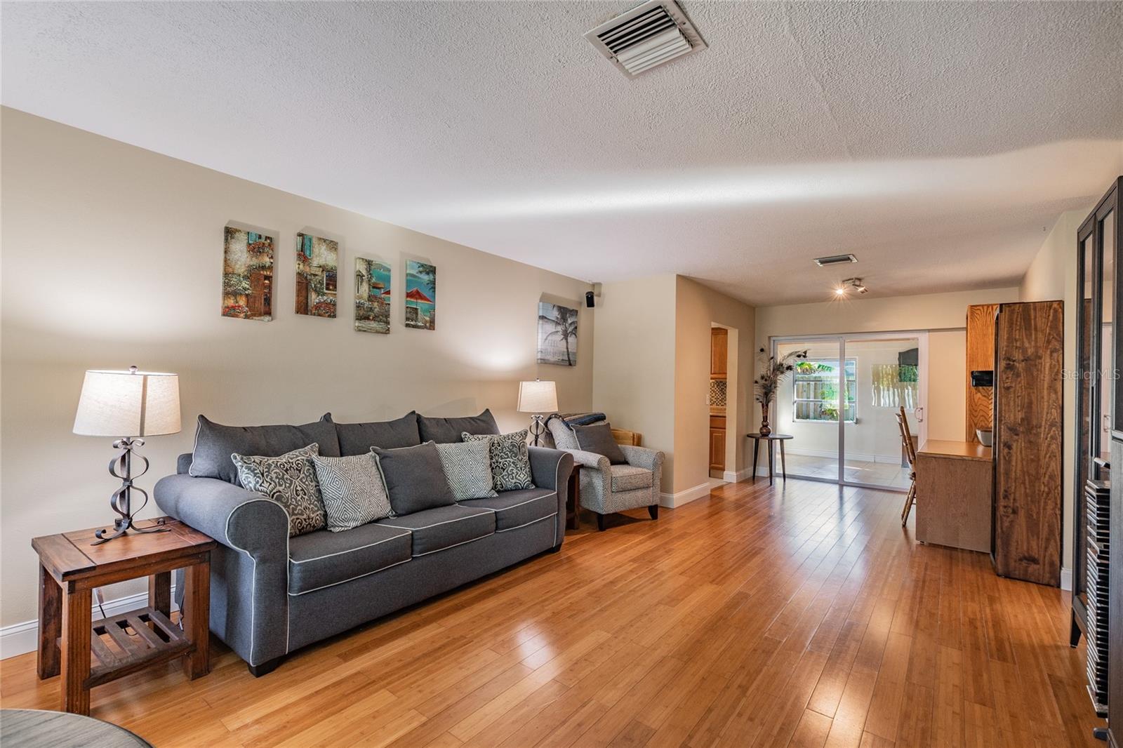 Image 3 of 34 For 2718 Keene Park Drive