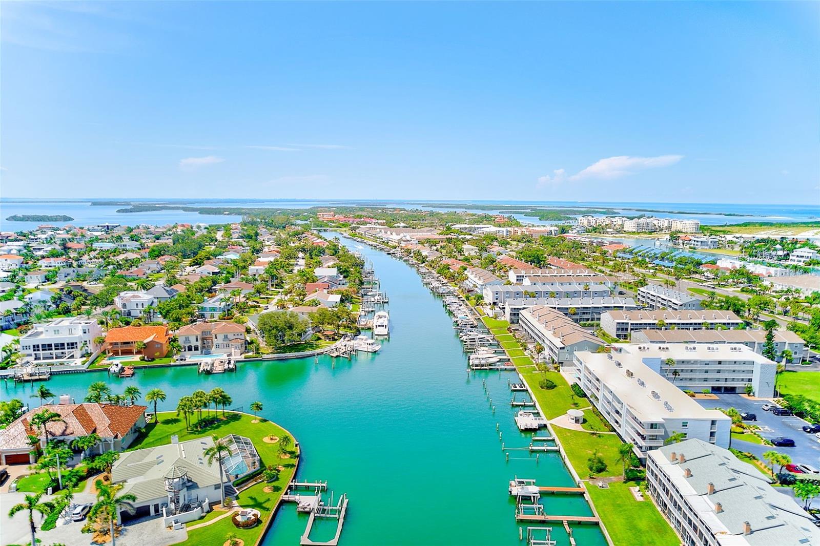 Image 37 of 38 For 557 Pinellas Bayway S 303