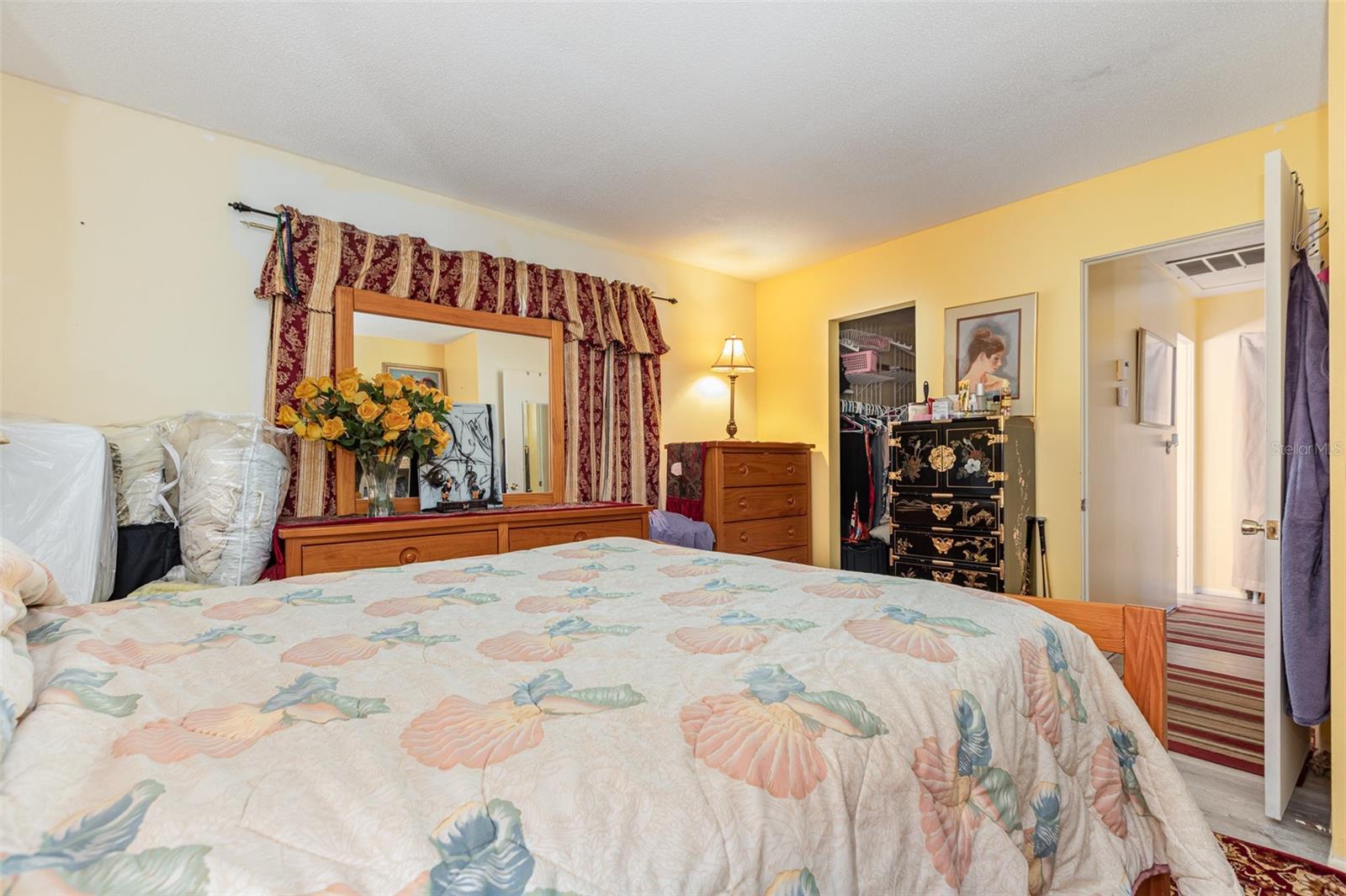 Image 11 of 16 For 6015 Arlene Way