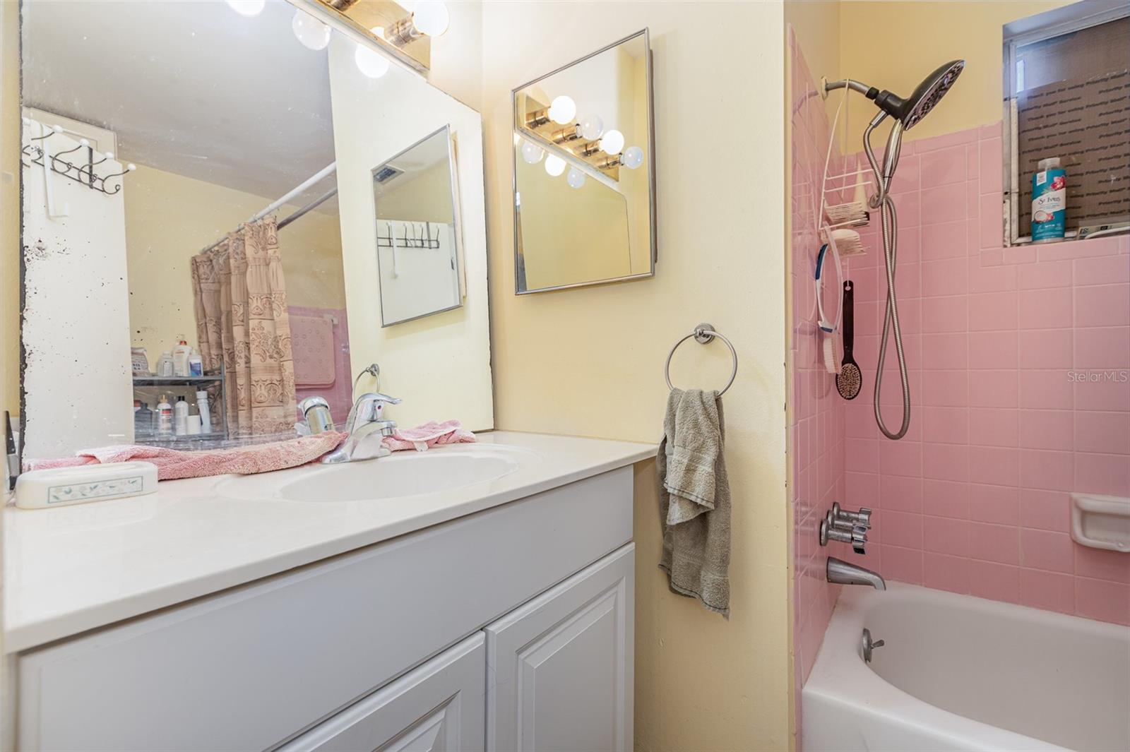 Image 13 of 16 For 6015 Arlene Way
